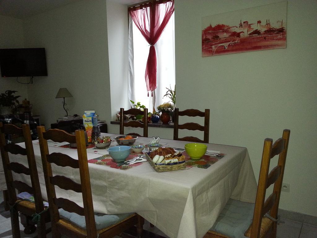 Millot Conilhac Bed and Breakfast Exteriör bild